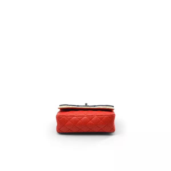 52chanel-3volets-tricolored