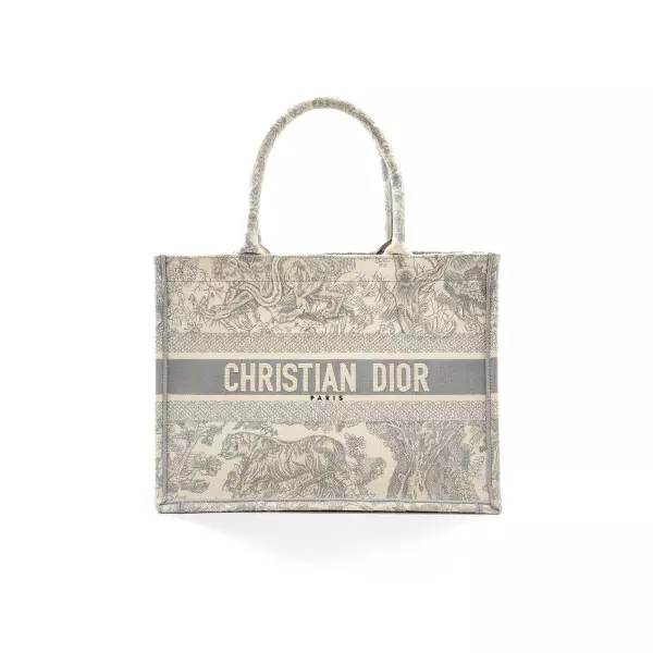 105diortote-book-beigeb