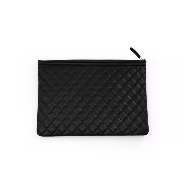 27chanel-pochette-ordi-noirec