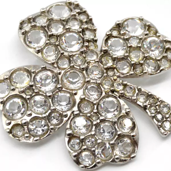 47chanel-broche-treflec