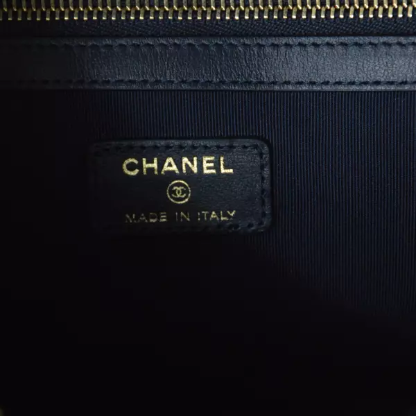 38chanel-pochette-tweedd