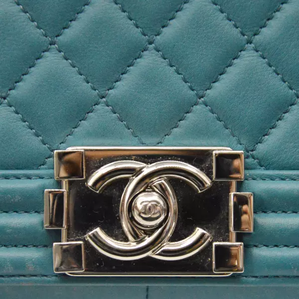 22chanel-sac-boy-turquoiseg