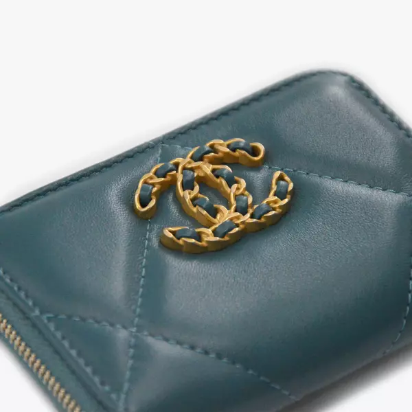 23chanel-porte-carted