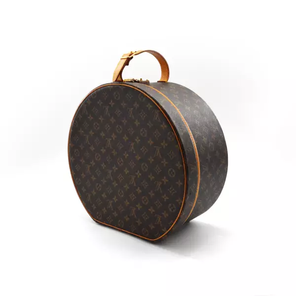 10louisvuitton-boite-chapeauxc