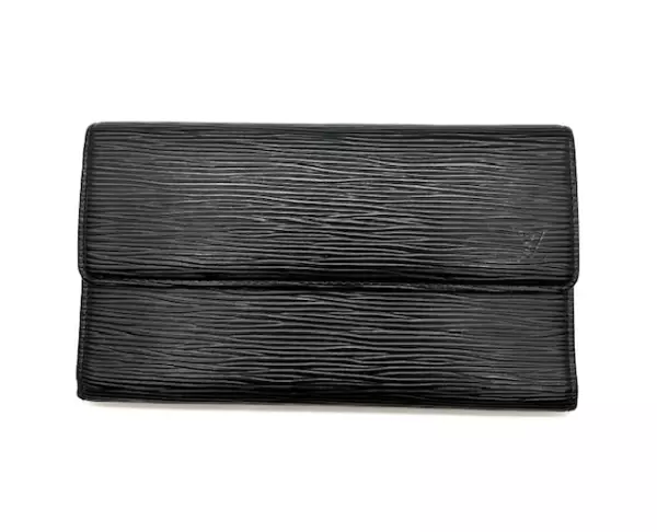 113-a-louis-vuitton-sarah