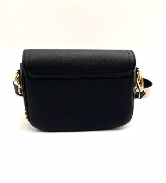 139-louis-vuitton-lock-me-tender-d