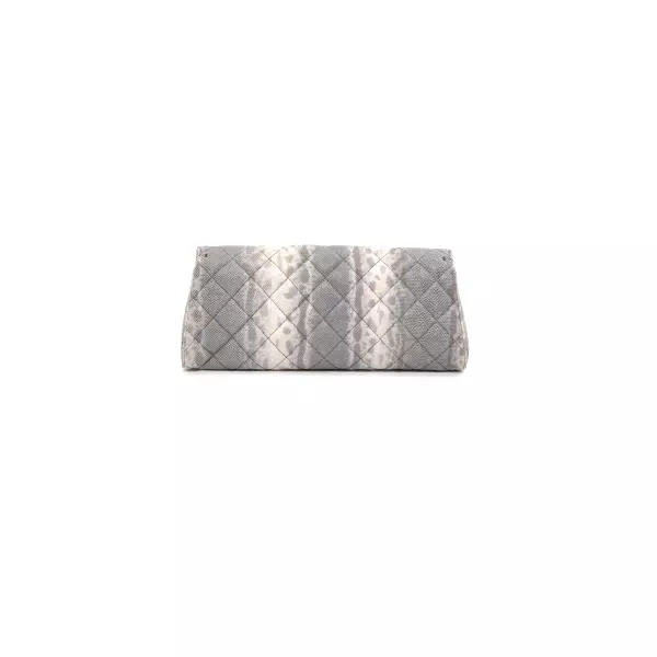 73chanel-pochette-serpentc